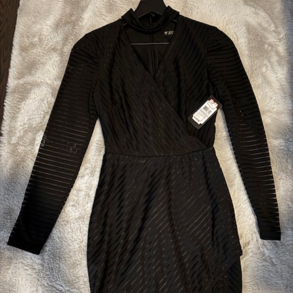 Guess ribbed long sleeve mini (Small)